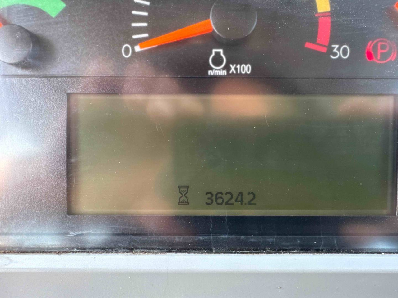 CAT 730 - Zglobni demper: slika 5 CAT 730 - Zglobni demper: slika 5