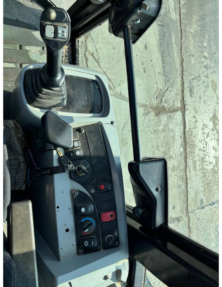 CAT 906H2 lizing CAT 906H2: slika 14