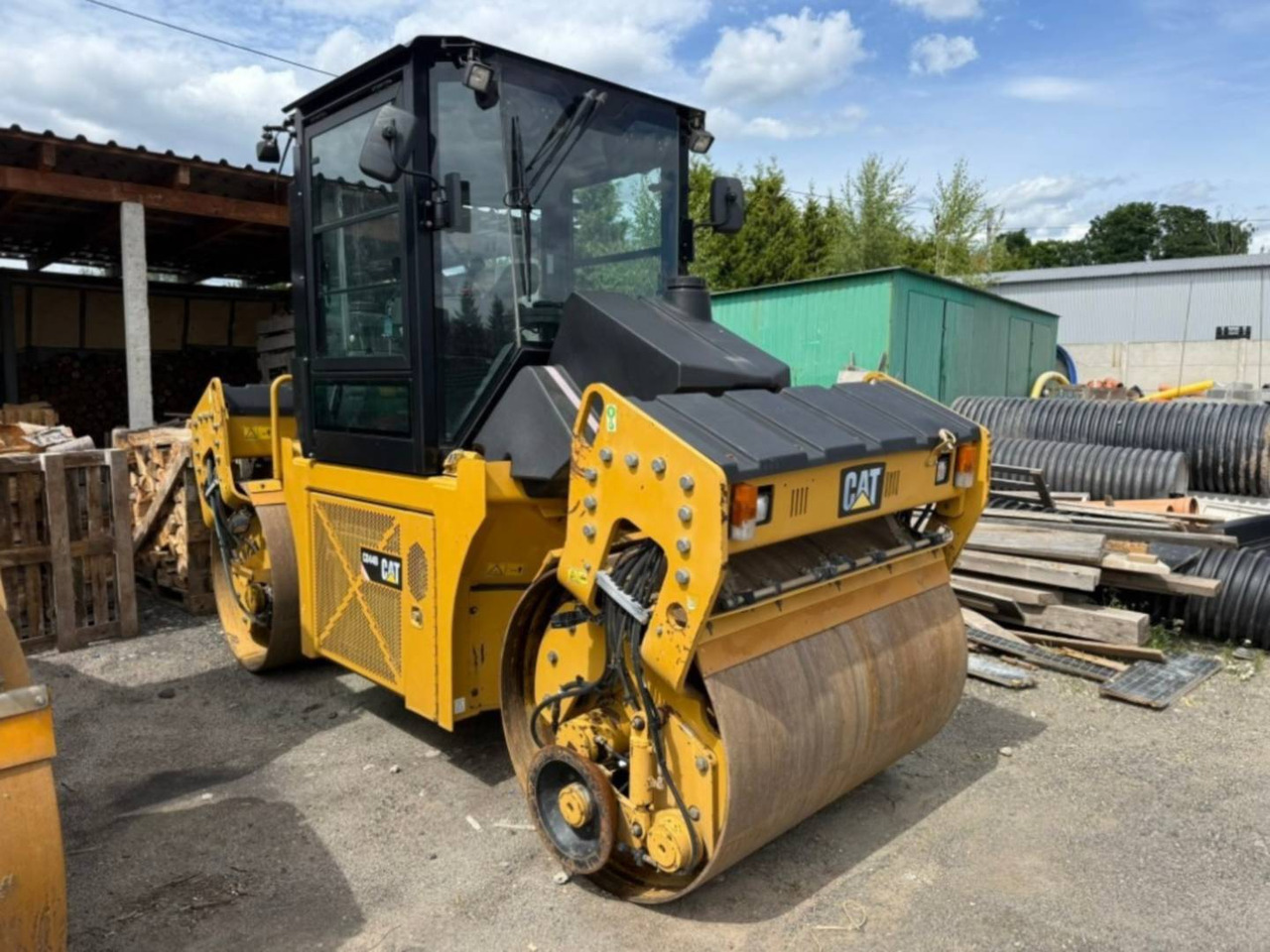 CAT CD44B - Cestni valjar: slika 2 CAT CD44B - Cestni valjar: slika 2