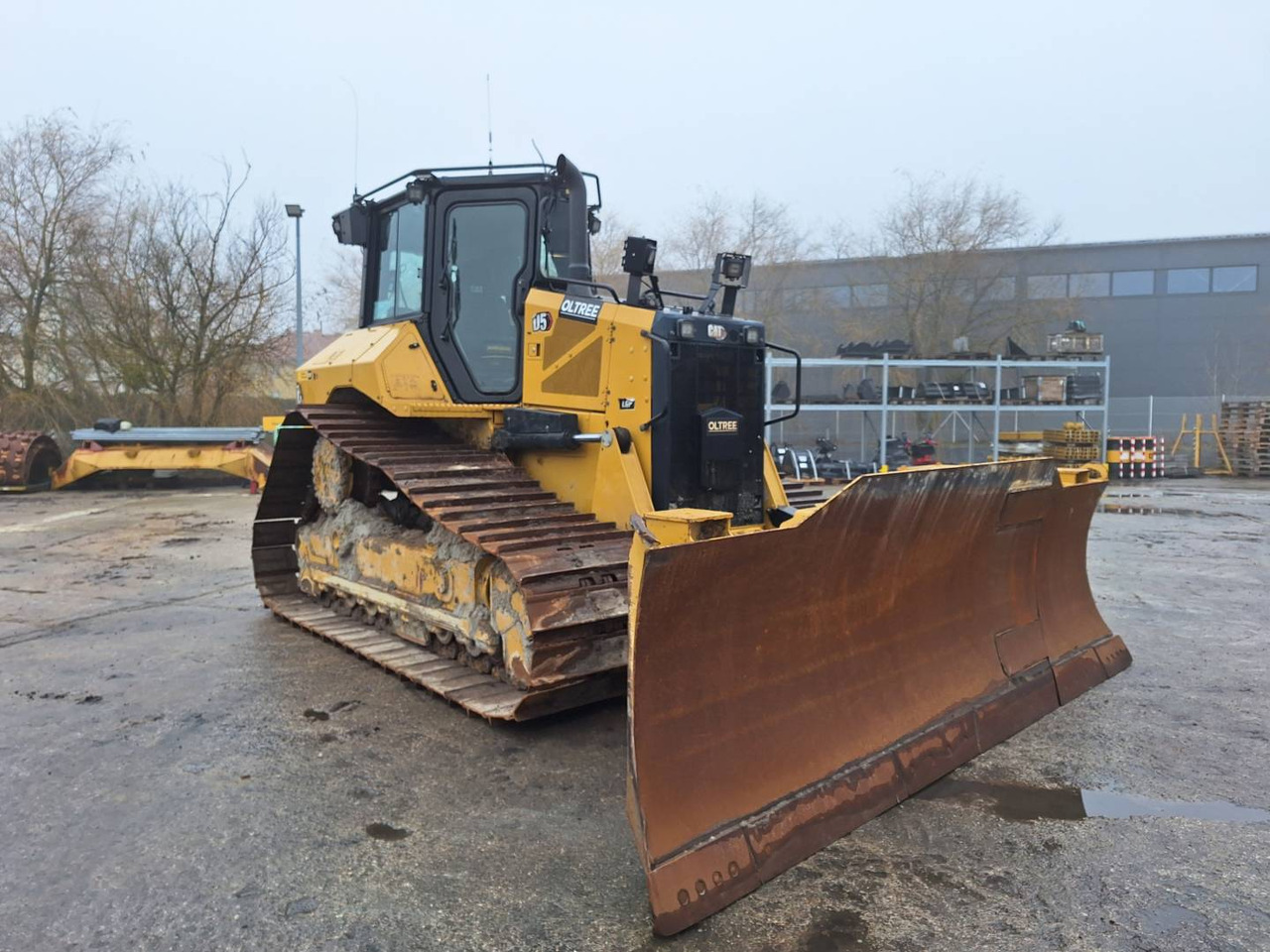 CAT D5 LGP - Buldožer: slika 2 CAT D5 LGP - Buldožer: slika 2