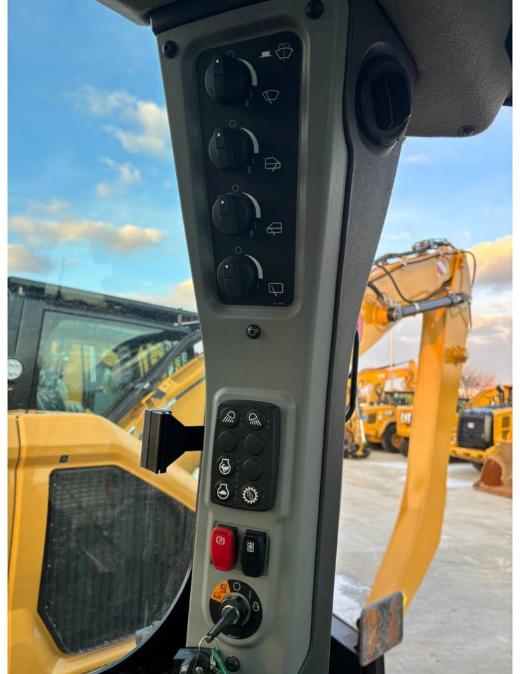 Buldožer CAT D5 LGP: slika 26