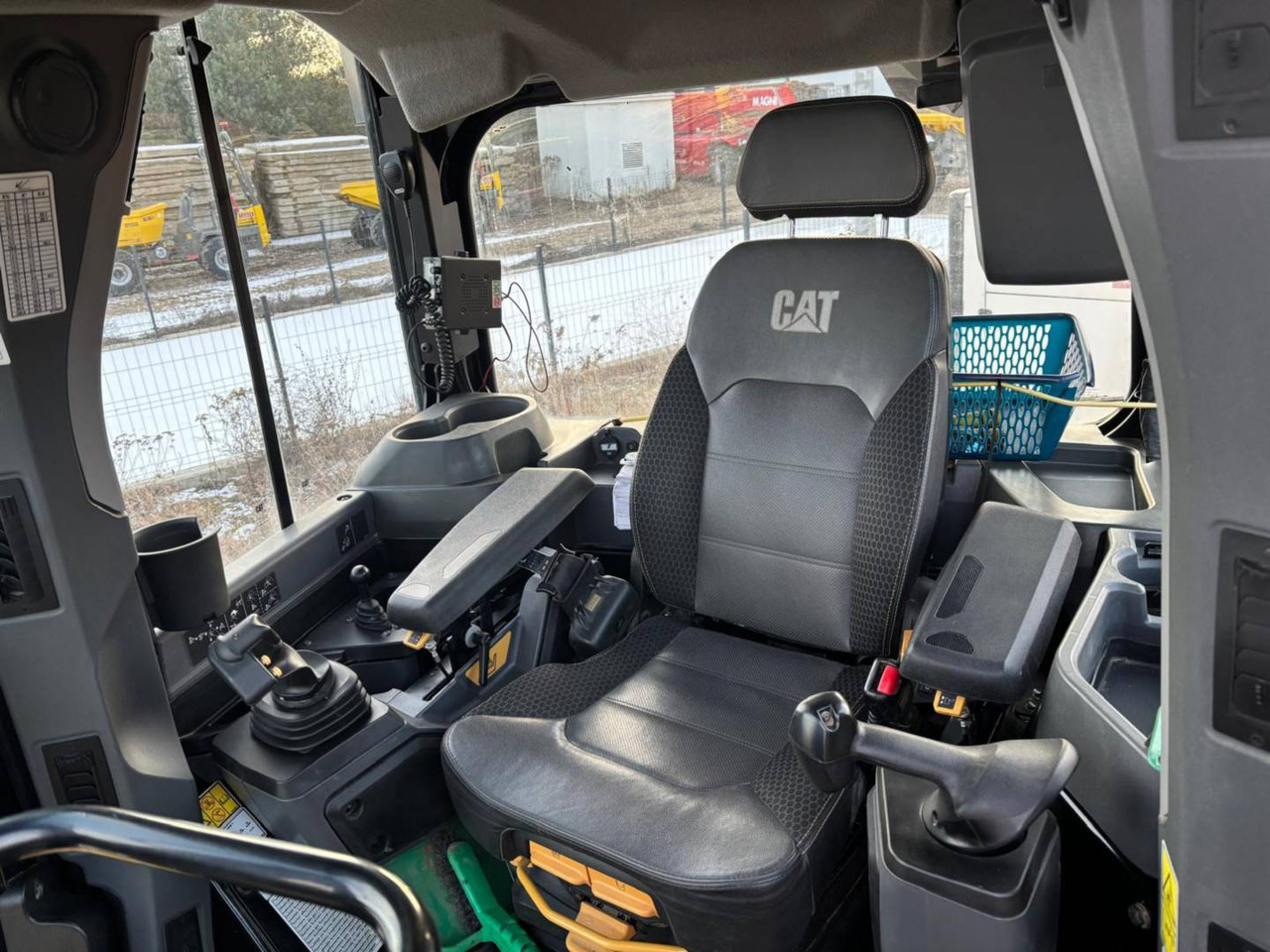 Buldožer CAT D5 LGP: slika 7