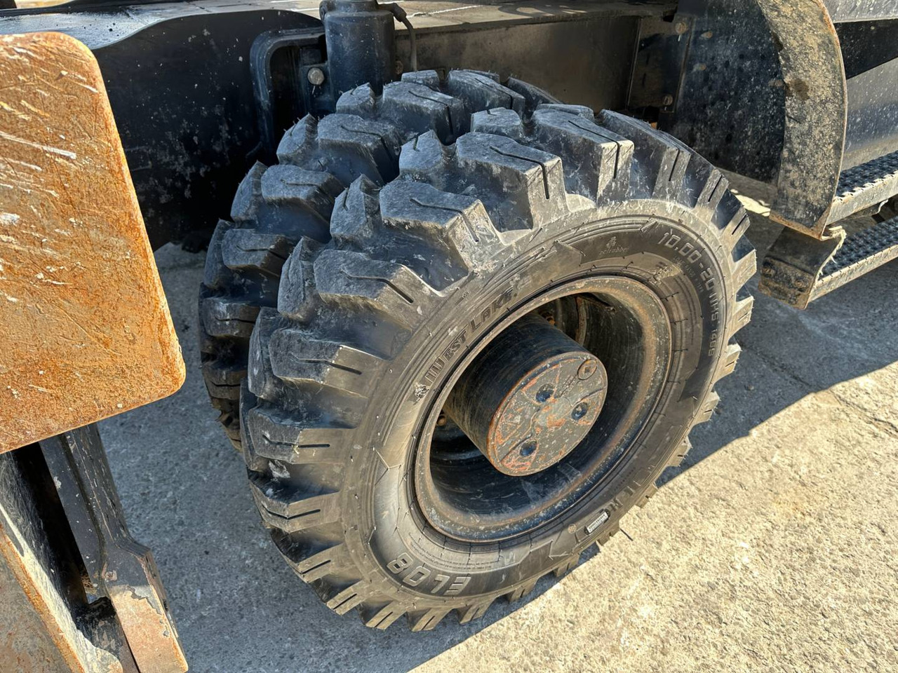 Kolesni nakladalec CAT M318F: slika 21