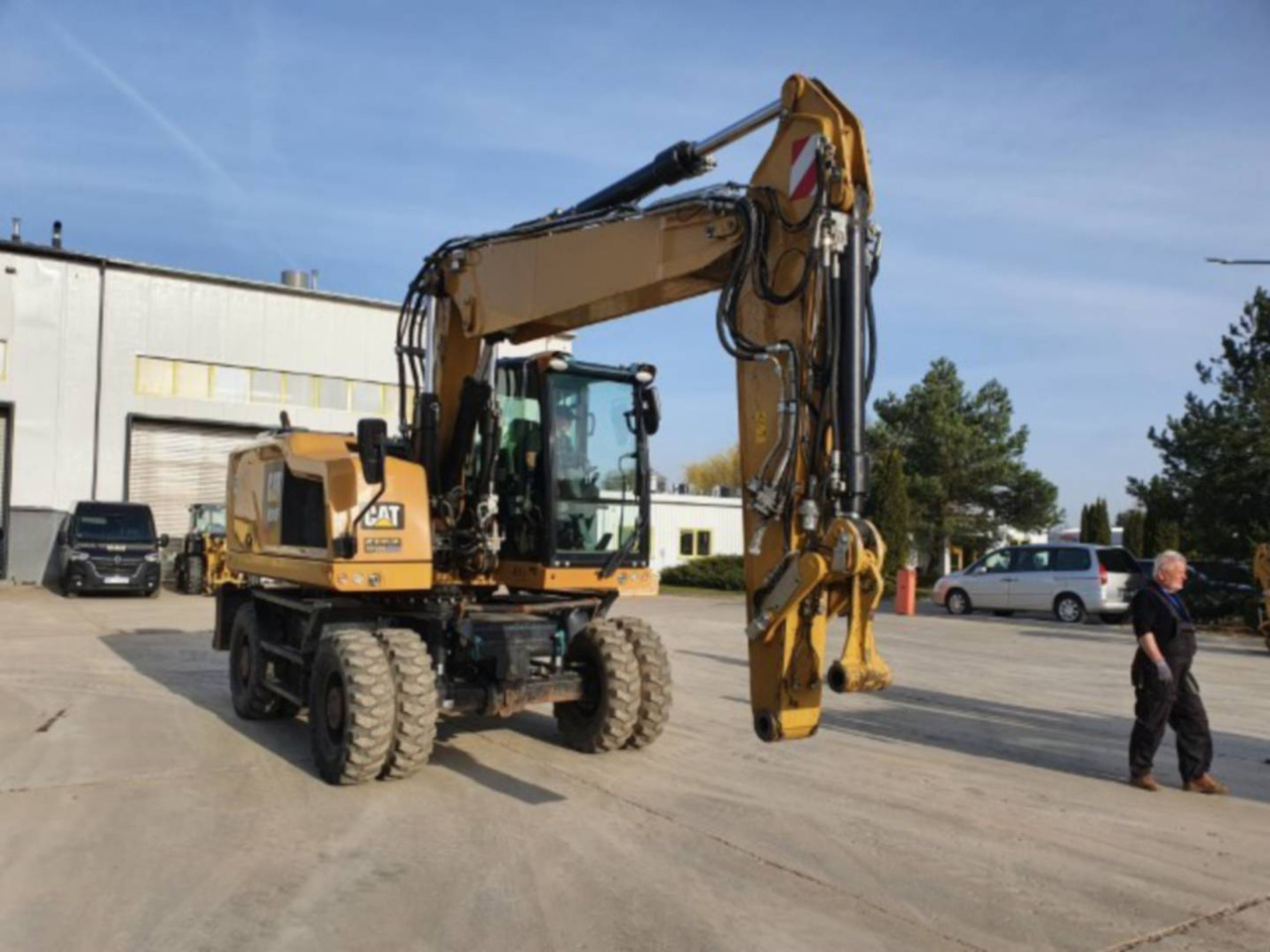 CAT M318F - Bager na kolesih: slika 2 CAT M318F - Bager na kolesih: slika 2