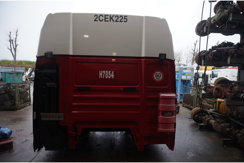 MAN F99L41 TGX XXL EURO6 81.60000-7925 - Kabina in notranjost za Tovornjak: slika 4 MAN F99L41 TGX XXL EURO6 81.60000-7925 - Kabina in notranjost za Tovornjak: slika 4