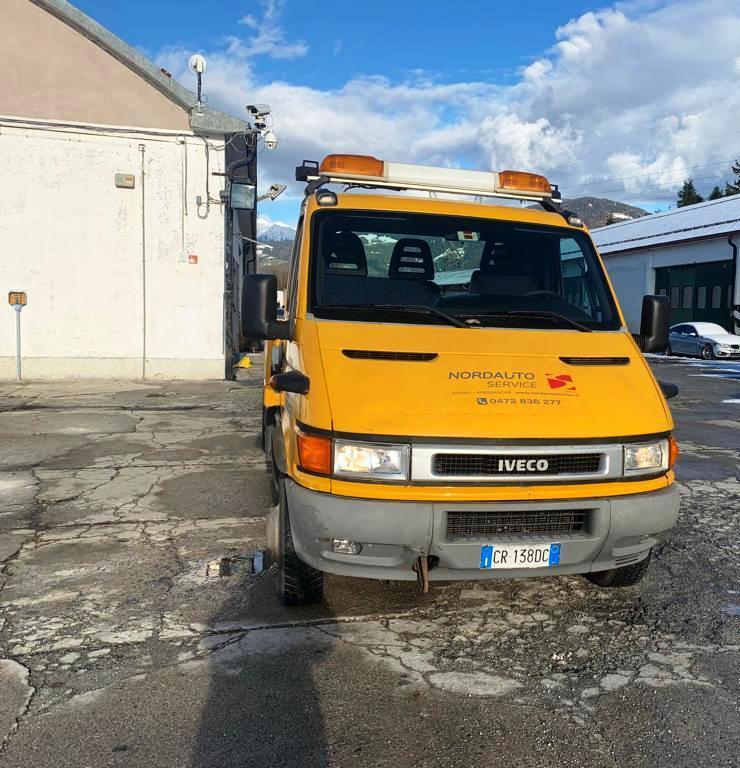 IVECO DAILY - Hladilno vozilo, Dostavno vozilo: slika 1 IVECO DAILY - Hladilno vozilo, Dostavno vozilo: slika 1