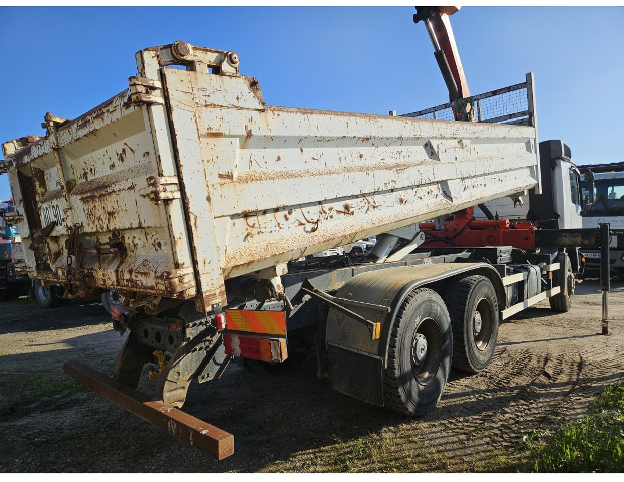 MERCEDES ACTROS 2636 6X4 TIPPER CRANE 15002 EPS - Tovornjak prekucnik, Tovornjak z dvigalom: slika 4 MERCEDES ACTROS 2636 6X4 TIPPER CRANE 15002 EPS - Tovornjak prekucnik, Tovornjak z dvigalom: slika 4