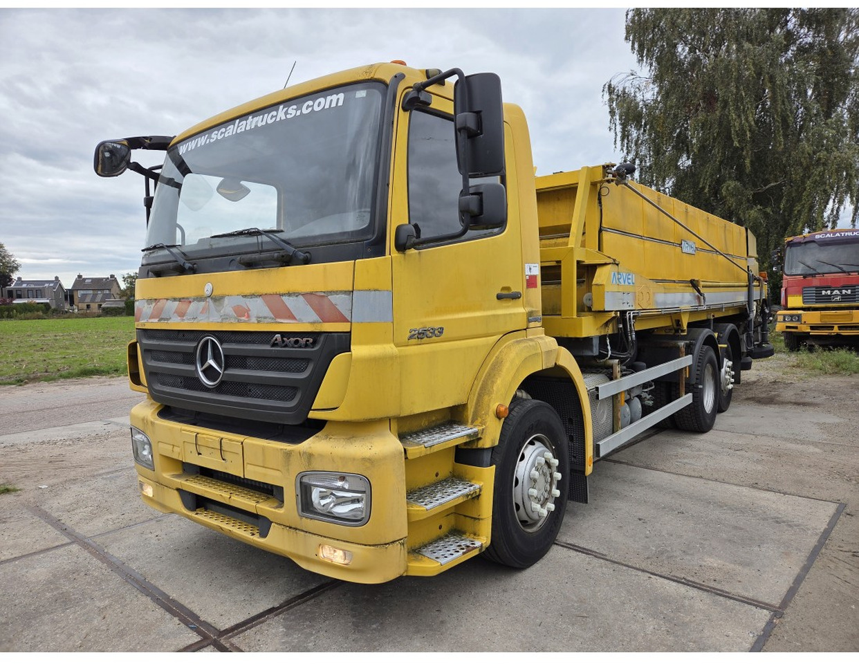 MERCEDES AXOR 2533 6X2 CHASSIS LOW MILEAGE - Tovornjak-šasija, Vozilo za zimsko službo: slika 1 MERCEDES AXOR 2533 6X2 CHASSIS LOW MILEAGE - Tovornjak-šasija, Vozilo za zimsko službo: slika 1