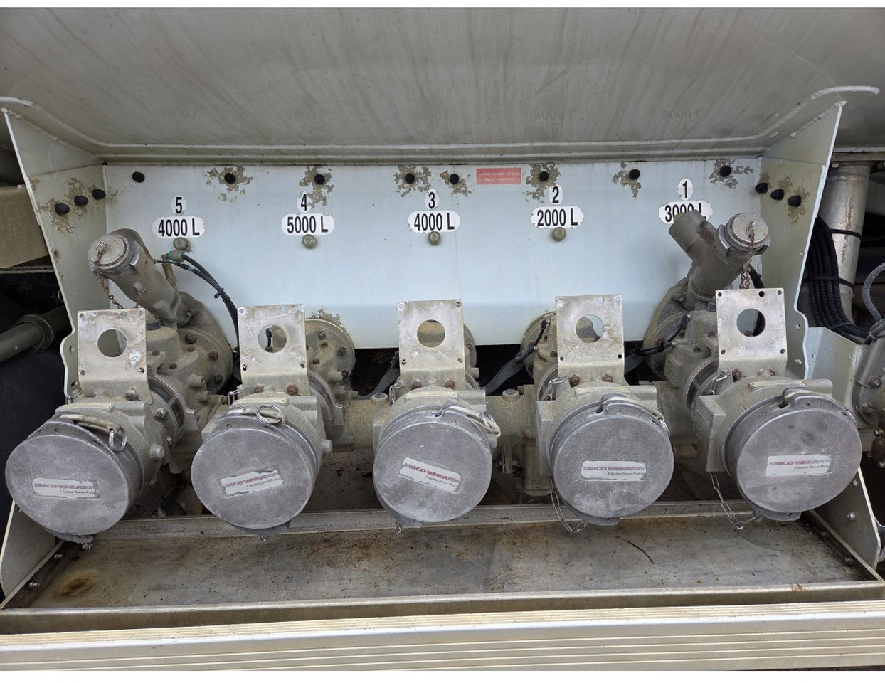 Tovornjak cisterna Renault Premium 340 6x2 Fuel Tank 18.540 L 3 compart Steering Axle Retarder Manual gearbox: slika 7