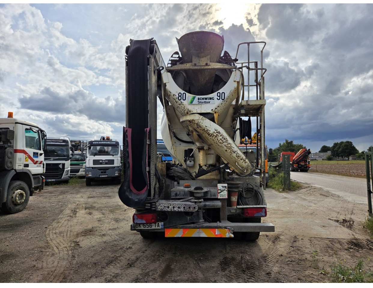 TGS 35.400 8X4 Concrete Mixer Stetter Euro 6 Steelsuspension - Avtomešalec: slika 3 TGS 35.400 8X4 Concrete Mixer Stetter Euro 6 Steelsuspension - Avtomešalec: slika 3