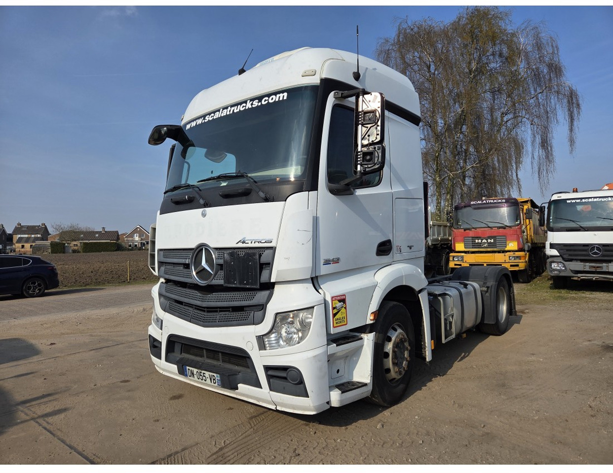 Mercedes Actros 1843 4X2 StreamSpace Retarder Parking Air conditioning PTO - Vlačilec: slika 1 Mercedes Actros 1843 4X2 StreamSpace Retarder Parking Air conditioning PTO - Vlačilec: slika 1