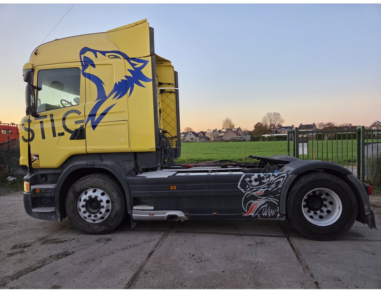 SCANIA R450 TRACTOR UNIT RETARDER STATIONARY AIR CONDITIONING HYDRAULIC Highline CR19 - Vlačilec: slika 5 SCANIA R450 TRACTOR UNIT RETARDER STATIONARY AIR CONDITIONING HYDRAULIC Highline CR19 - Vlačilec: slika 5