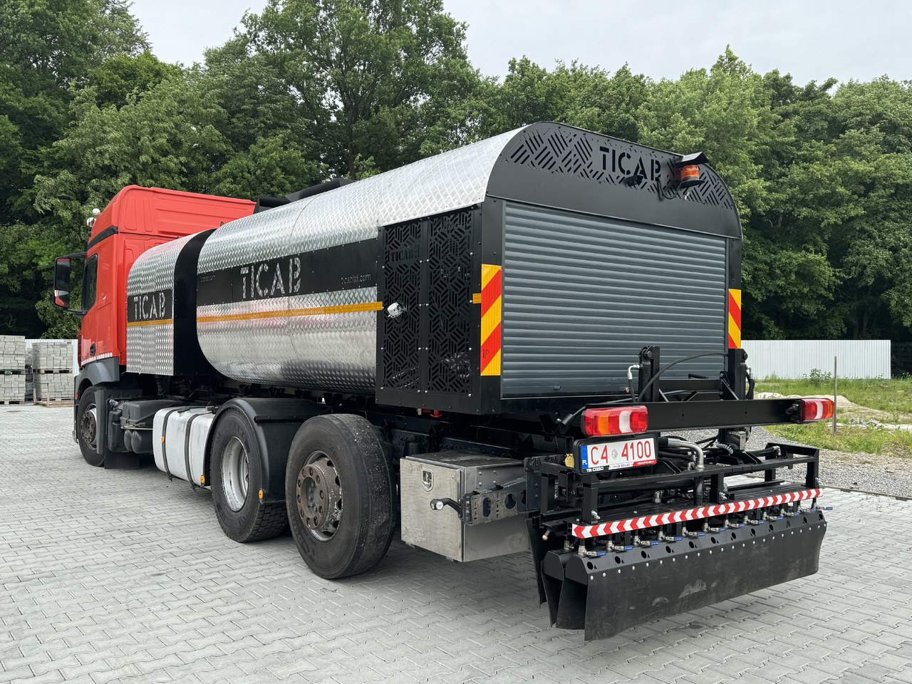 TICAB Asphalt Distributor, 8000 L, Аutonomous Asphalt Sprayer, Manufacturer - Črpalka za beton: slika 5 TICAB Asphalt Distributor, 8000 L, Аutonomous Asphalt Sprayer, Manufacturer - Črpalka za beton: slika 5