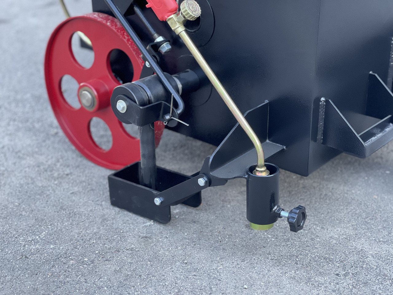 Nov Brizgalka za bitumen TICAB Mini Crack Sealing Machine , Hand Push Crack Fill Machine, Manufacturer,: slika 6
