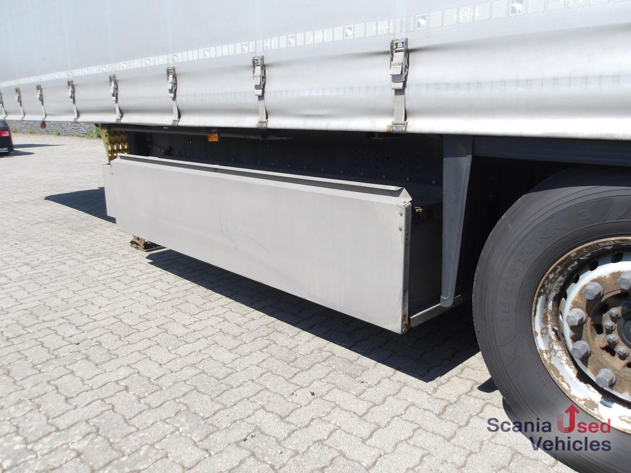 SCHMITZ SCB*S3T - STANDARD - LIFTACHSE - PALETTENKASTEN - Polprikolica s ponjavo: slika 2 SCHMITZ SCB*S3T - STANDARD - LIFTACHSE - PALETTENKASTEN - Polprikolica s ponjavo: slika 2