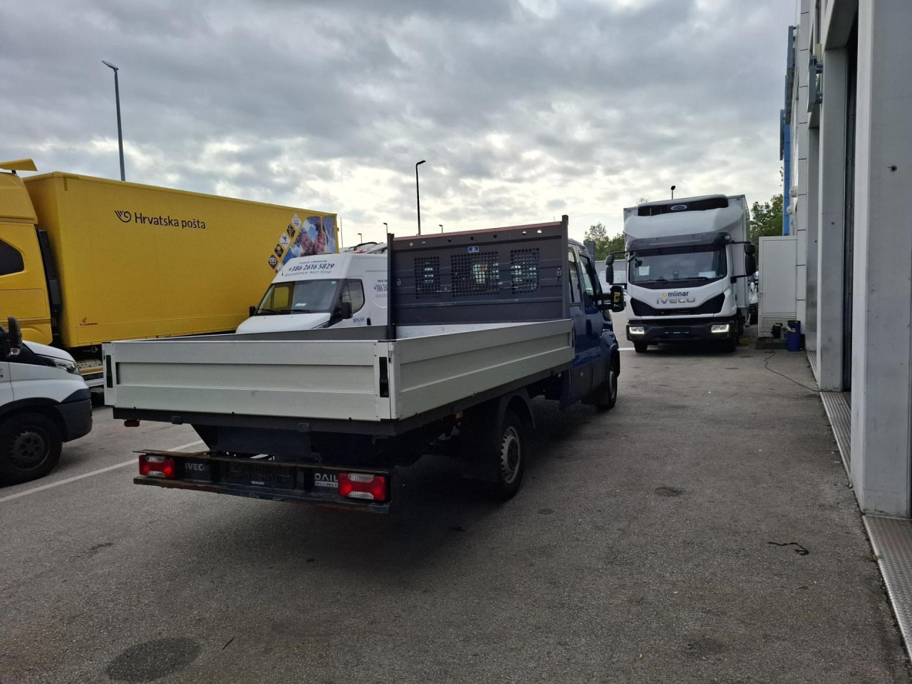 IVECO Daily 35S16A8 - Furgon, Dostavno vozilo z dvojno kabino: slika 4 IVECO Daily 35S16A8 - Furgon, Dostavno vozilo z dvojno kabino: slika 4