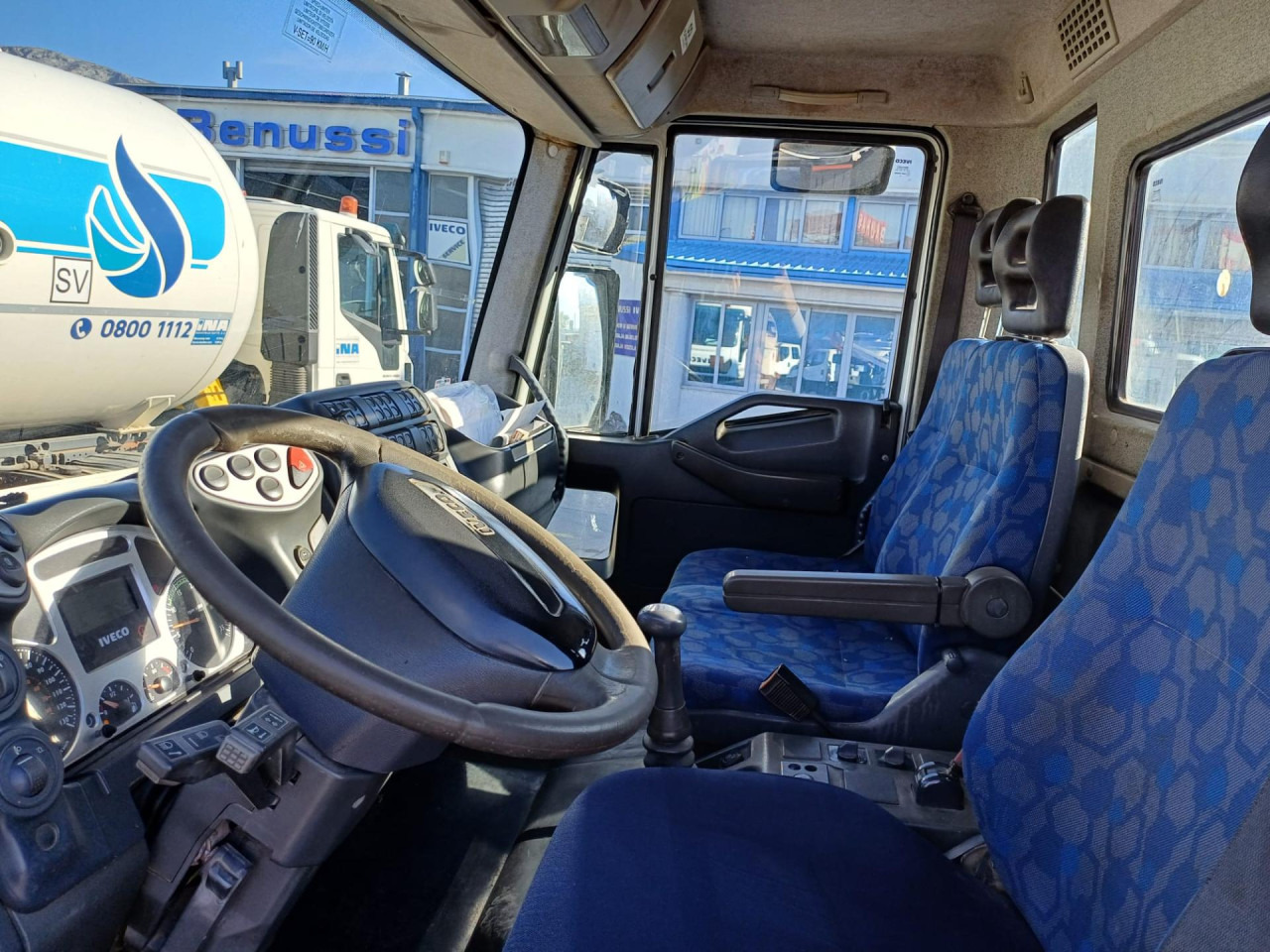 IVECO Daily Eurocargo ML180E28/P - Tovornjak prekucnik: slika 3 IVECO Daily Eurocargo ML180E28/P - Tovornjak prekucnik: slika 3