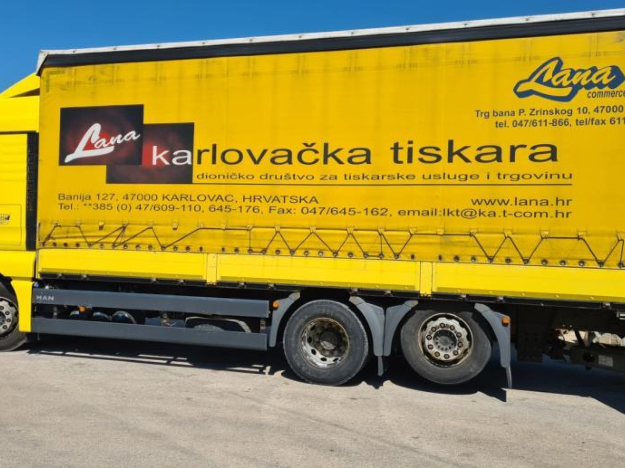 MAN TGX 26.440 - Tovornjak s ponjavo: slika 3 MAN TGX 26.440 - Tovornjak s ponjavo: slika 3