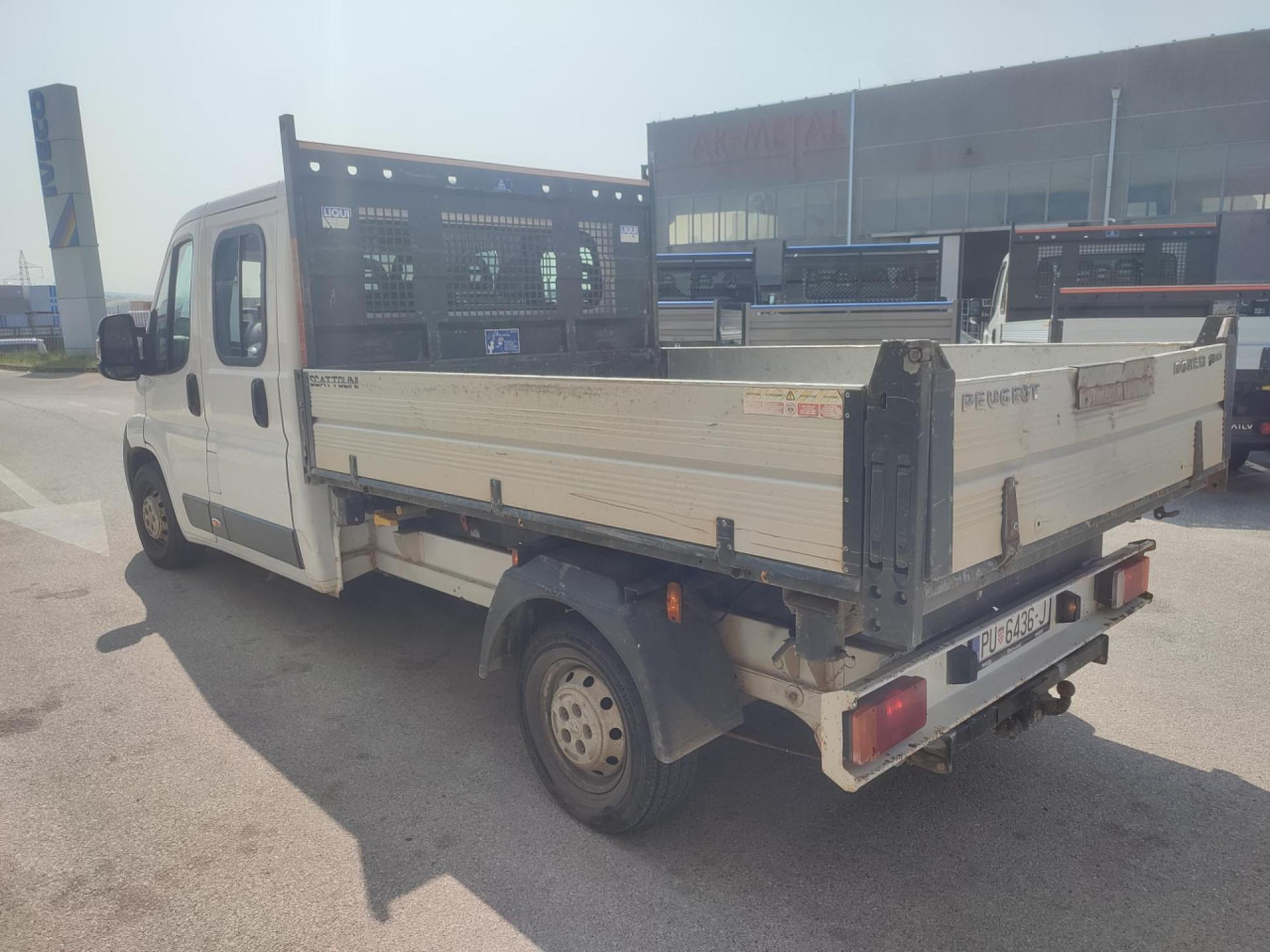 PEUGEOT Boxer 2.2 HDI - Dostavno vozilo prekucnik, Dostavno vozilo z dvojno kabino: slika 3 PEUGEOT Boxer 2.2 HDI - Dostavno vozilo prekucnik, Dostavno vozilo z dvojno kabino: slika 3