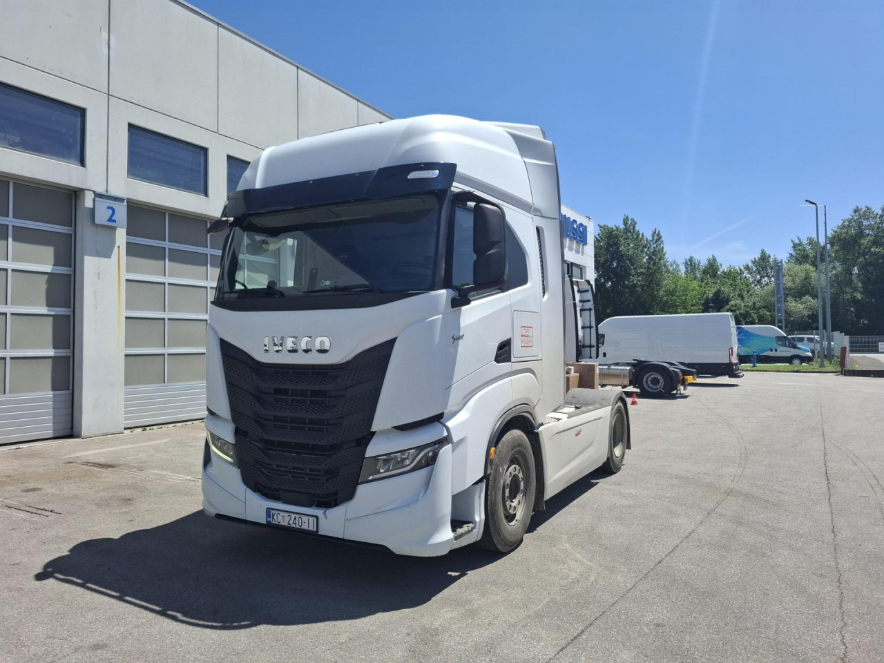 IVECO S-Way AS440S48T/P - Vlačilec: slika 1 IVECO S-Way AS440S48T/P - Vlačilec: slika 1
