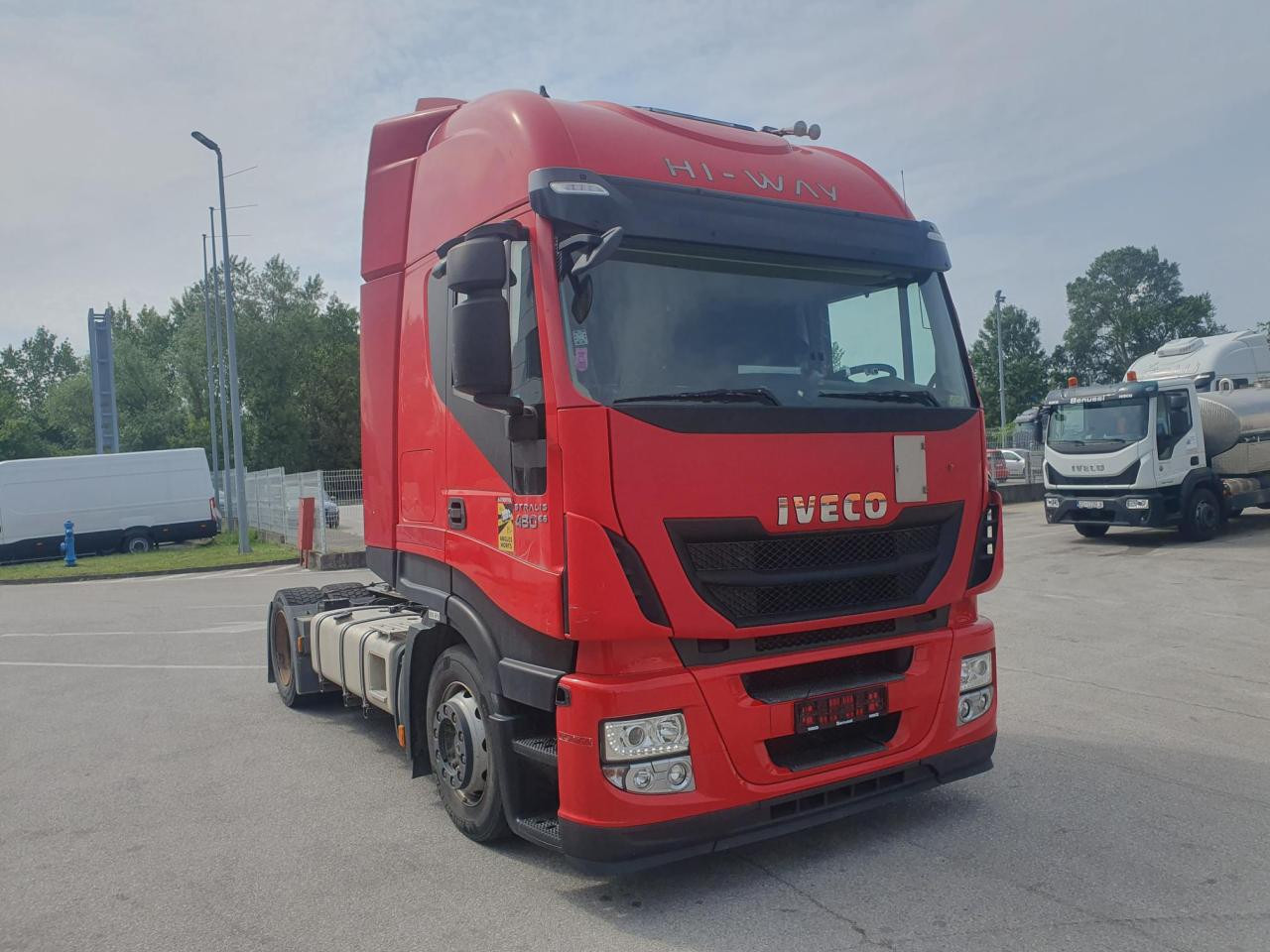 IVECO Stralis AS440S48T/FP-LT - Vlačilec: slika 2 IVECO Stralis AS440S48T/FP-LT - Vlačilec: slika 2