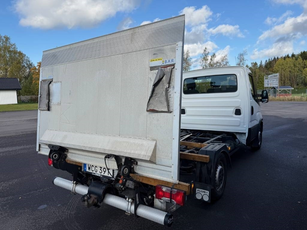 Iveco Daily 35 - NP Hi - Matic - Furgon: slika 3 Iveco Daily 35 - NP Hi - Matic - Furgon: slika 3