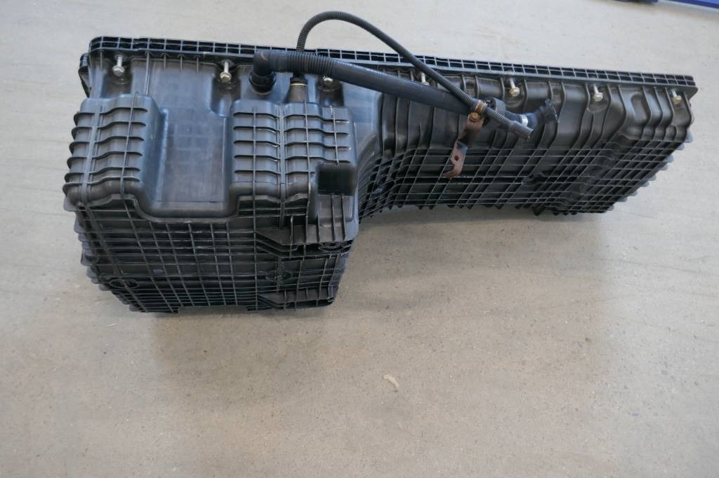 Mercedes-Benz Oljesump - Motor za Tovornjak: slika 2 Mercedes-Benz Oljesump - Motor za Tovornjak: slika 2