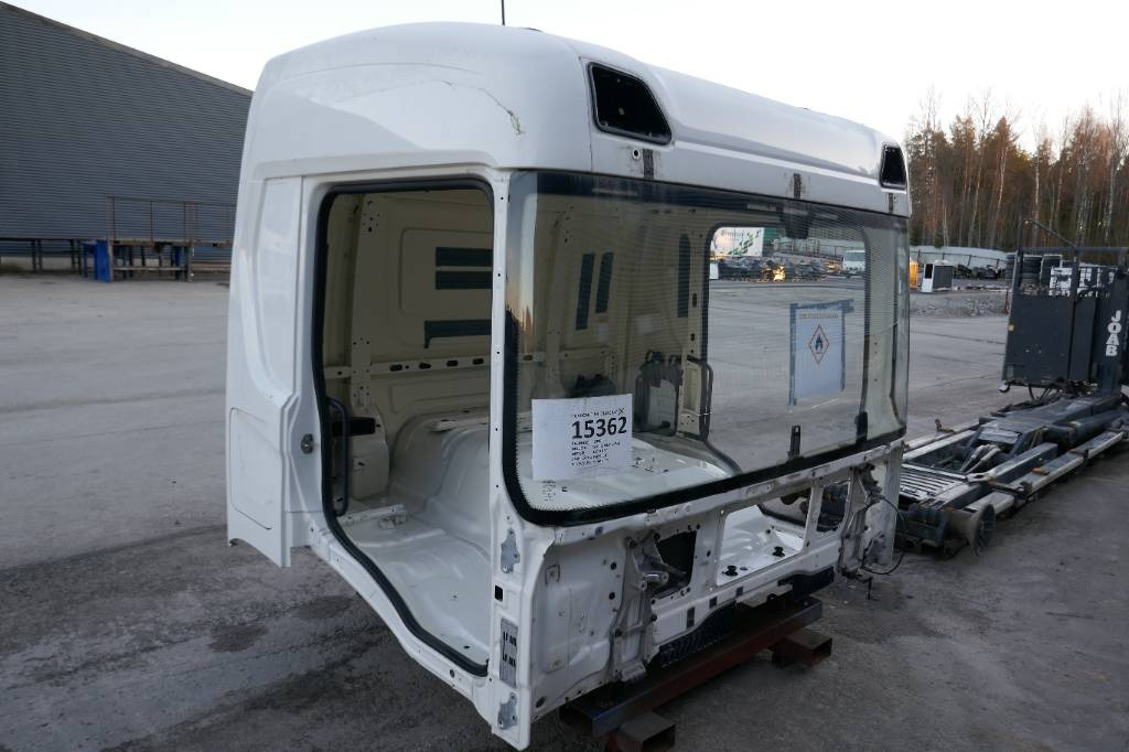 Scania P 410 - Kabina za Tovornjak: slika 1 Scania P 410 - Kabina za Tovornjak: slika 1