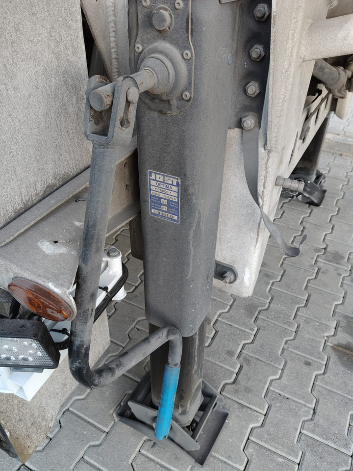 SERIN SECOND HAND - Polprikolica cisterna: slika 4 SERIN SECOND HAND - Polprikolica cisterna: slika 4