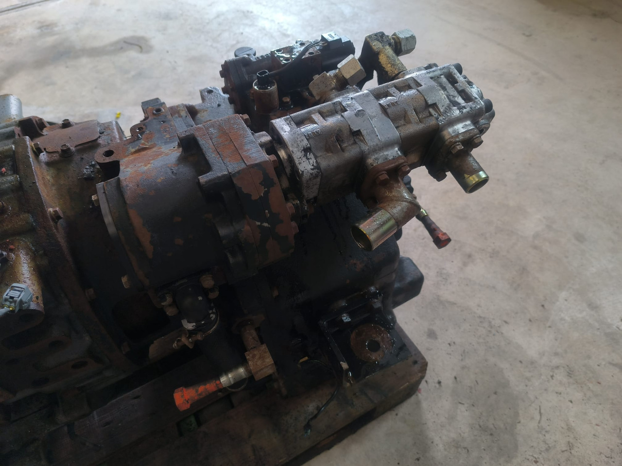 NISSAN TCM l1f6f70y - Menjalnik in deli: slika 3 NISSAN TCM l1f6f70y - Menjalnik in deli: slika 3