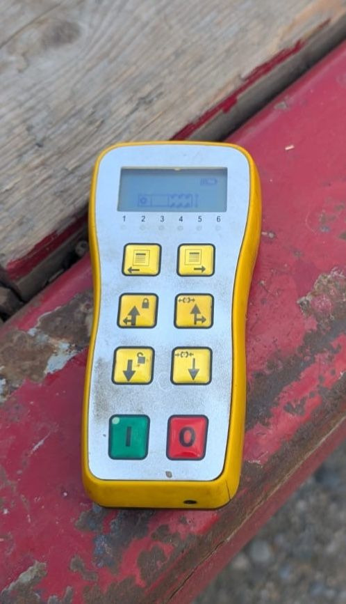 Doll S3H-T, teleskopierbar, Funk, 48ton lizing Doll S3H-T, teleskopierbar, Funk, 48ton: slika 12 Doll S3H-T, teleskopierbar, Funk, 48ton lizing Doll S3H-T, teleskopierbar, Funk, 48ton: slika 12