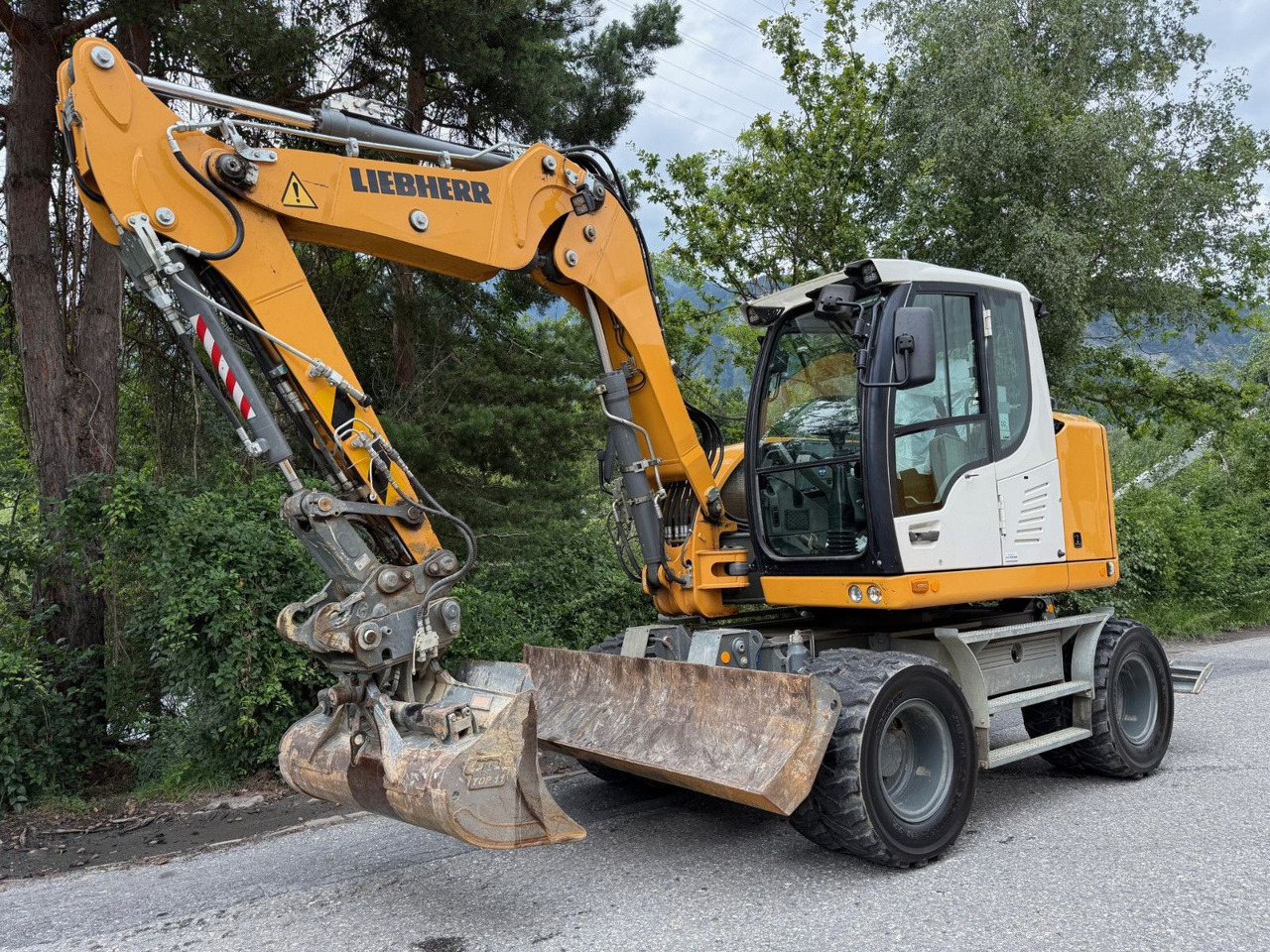 Liebherr A910 Compact Litronic,4 Schaufeln,Schnellwechsle - Bager na kolesih: slika 4 Liebherr A910 Compact Litronic,4 Schaufeln,Schnellwechsle - Bager na kolesih: slika 4
