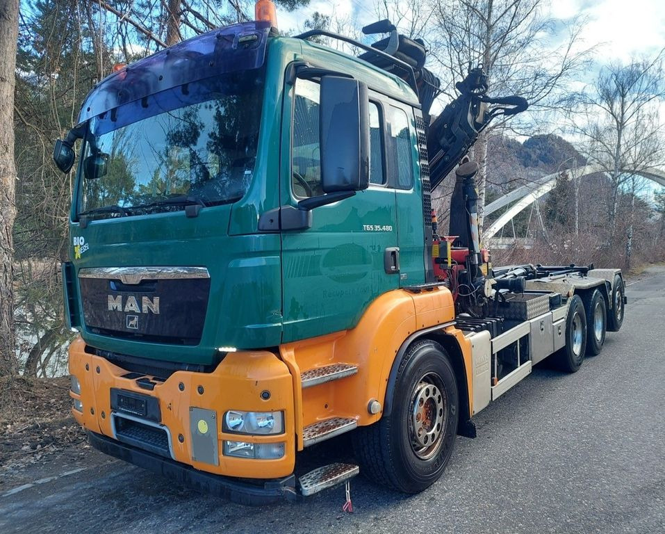 MAN TGS 35.480 8x4, E5, Fassi F235CXP Kran+Abroll MAN TGS 35.480 8x4, E5, Fassi F235CXP Kran+Abroll - Tovornjak z dvigalom, Kotalni prekucni tovornjak: slika 2 MAN TGS 35.480 8x4, E5, Fassi F235CXP Kran+Abroll MAN TGS 35.480 8x4, E5, Fassi F235CXP Kran+Abroll - Tovornjak z dvigalom, Kotalni prekucni tovornjak: slika 2
