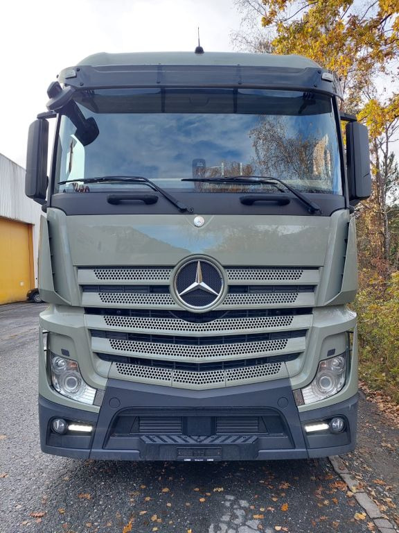 Mercedes-Benz Actros 2545 6x2, E6, Effer 265/6S Mercedes-Benz Actros 2545 6x2, E6, Effer 265/6S, 2x Stück - Tovornjak z dvigalom, Tovornjak s kesonom: slika 4 Mercedes-Benz Actros 2545 6x2, E6, Effer 265/6S Mercedes-Benz Actros 2545 6x2, E6, Effer 265/6S, 2x Stück - Tovornjak z dvigalom, Tovornjak s kesonom: slika 4