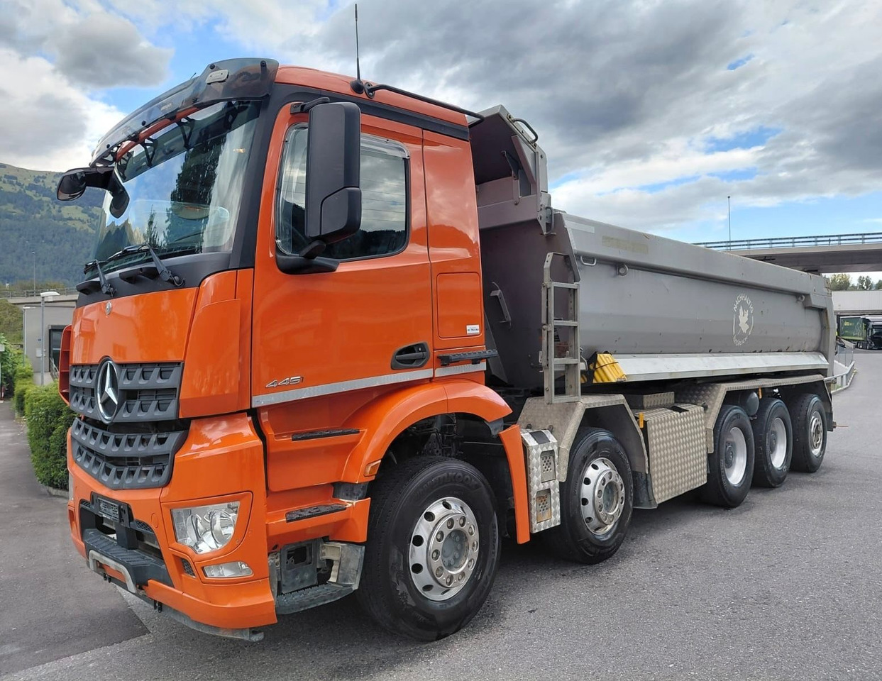 Mercedes-Benz Arocs 4451 10x4, E6, Meiller Dumper, Retarder - Tovornjak prekucnik: slika 1 Mercedes-Benz Arocs 4451 10x4, E6, Meiller Dumper, Retarder - Tovornjak prekucnik: slika 1