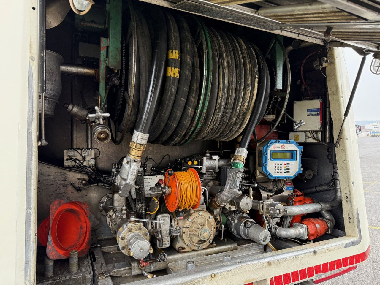 Renault C460 4x2, Euro 6,ADR,Diesel Benzin,Rohr Anhaeger Renault C460 4x2, Euro 6c, ADR, Diesel Benzin - Tovornjak cisterna: slika 5 Renault C460 4x2, Euro 6,ADR,Diesel Benzin,Rohr Anhaeger Renault C460 4x2, Euro 6c, ADR, Diesel Benzin - Tovornjak cisterna: slika 5