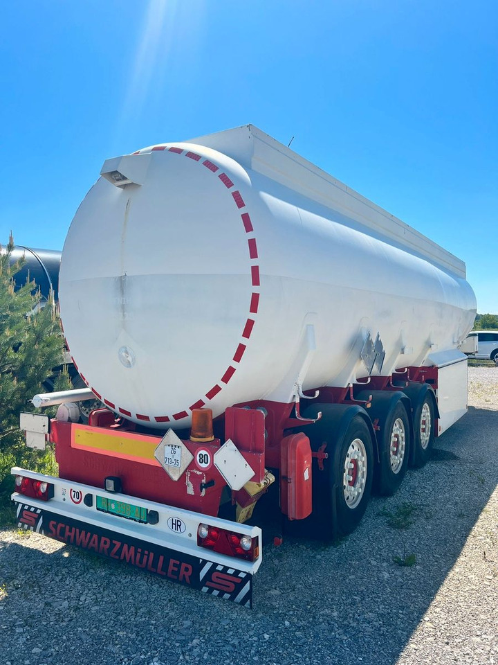 Schwarzmüller TS 3/E ADR, 6 Kammern Treibstoff Fuel - Polprikolica cisterna: slika 1 Schwarzmüller TS 3/E ADR, 6 Kammern Treibstoff Fuel - Polprikolica cisterna: slika 1