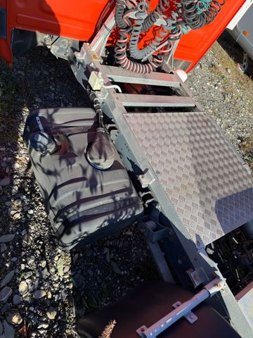 Iveco 50C18 Daily 4x2, E4, ONLY 79600km - Vlačilec: slika 4 Iveco 50C18 Daily 4x2, E4, ONLY 79600km - Vlačilec: slika 4