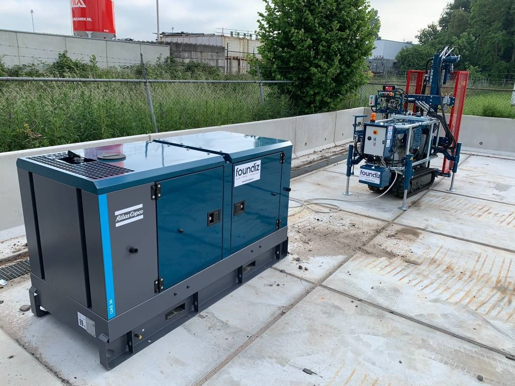 Atlas Copco QAS 30 (Stage V) power generator - Generator: slika 2 Atlas Copco QAS 30 (Stage V) power generator - Generator: slika 2