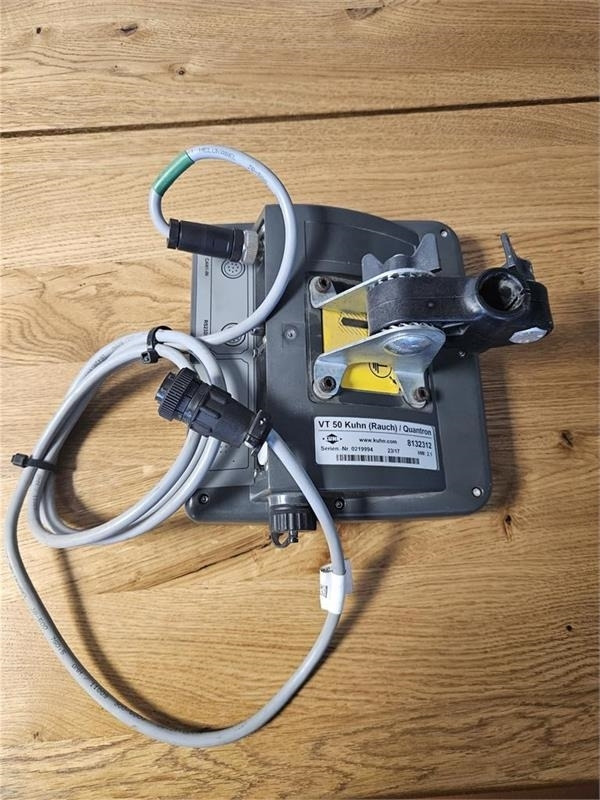 - - - Kuhn VT 50 - Električni sistem za Kmetijski stroj: slika 3 - - - Kuhn VT 50 - Električni sistem za Kmetijski stroj: slika 3