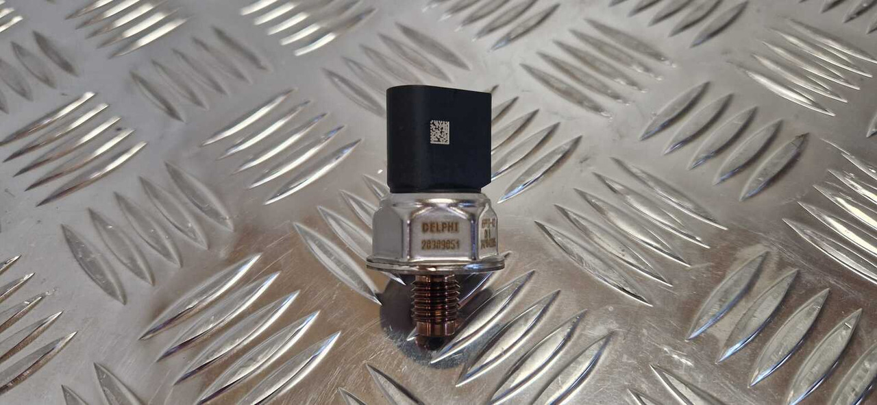 Delphi High Pressure Sensor Common Rail – 28389851-12B1 - Motor in deli za Gradbeni stroj: slika 2 Delphi High Pressure Sensor Common Rail – 28389851-12B1 - Motor in deli za Gradbeni stroj: slika 2