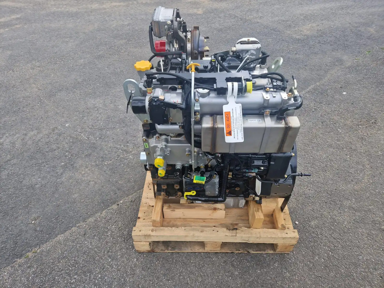 JCB 81kw unused engine 444 TA4 - Motor za Gradbeni stroj: slika 2 JCB 81kw unused engine 444 TA4 - Motor za Gradbeni stroj: slika 2