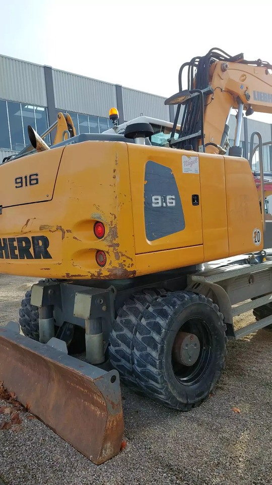 2013 Liebherr A 916 Litronic - Bager na kolesih: slika 4 2013 Liebherr A 916 Litronic - Bager na kolesih: slika 4