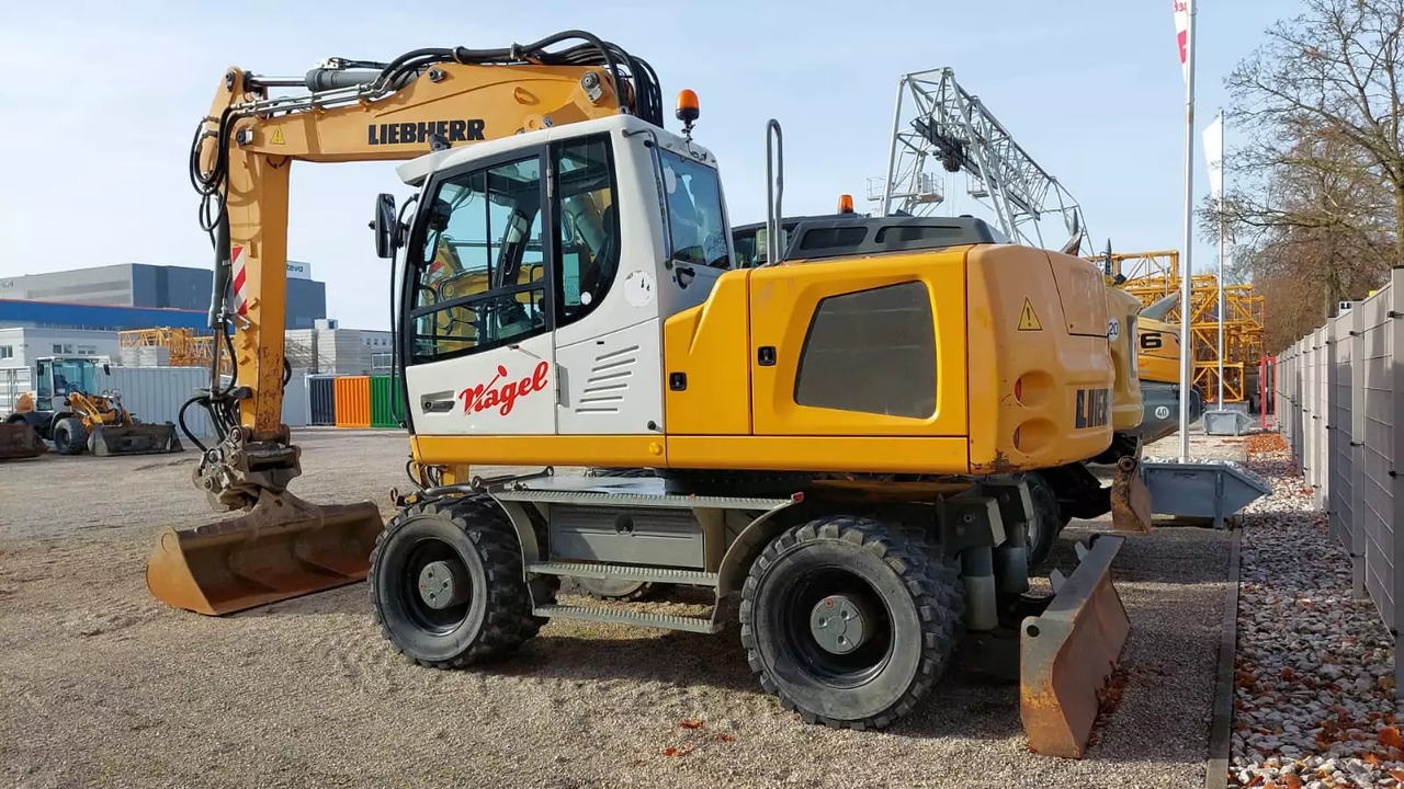 2013 Liebherr A 916 Litronic - Bager na kolesih: slika 3 2013 Liebherr A 916 Litronic - Bager na kolesih: slika 3