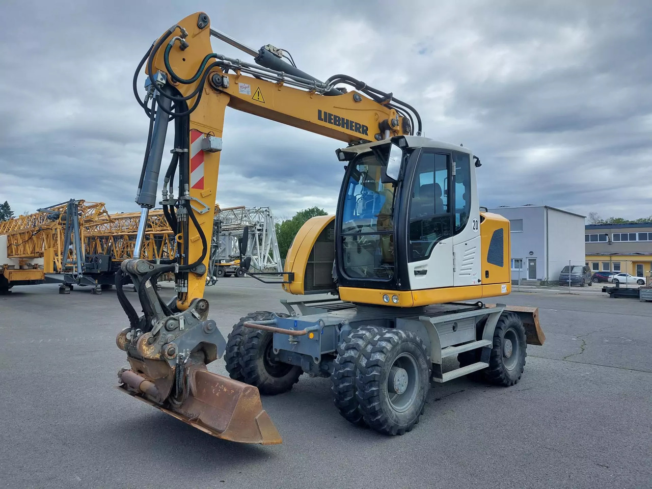 2015 Liebherr A 914 Compact - Bager na kolesih: slika 1 2015 Liebherr A 914 Compact - Bager na kolesih: slika 1