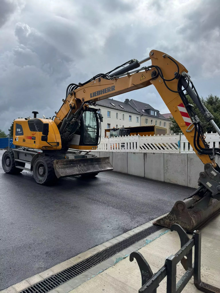 2015 Liebherr A 918Compact - Bager na kolesih: slika 2 2015 Liebherr A 918Compact - Bager na kolesih: slika 2