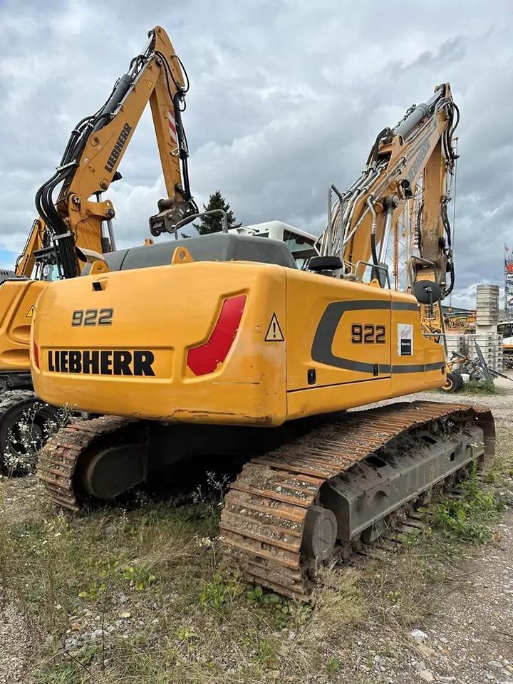2015 Liebherr R 922 Litronic - Bager goseničar: slika 3 2015 Liebherr R 922 Litronic - Bager goseničar: slika 3