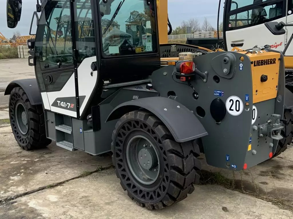 2022 Liebherr T 41-7 V - Teleskopski viličar: slika 3 2022 Liebherr T 41-7 V - Teleskopski viličar: slika 3