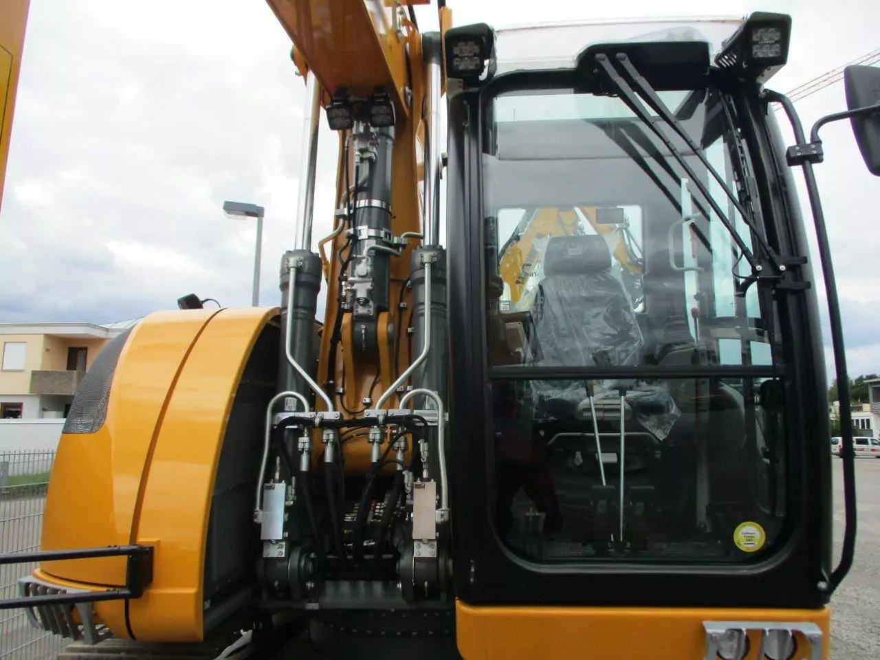 2023 Liebherr R 914 Compact G6.1-D - Bager goseničar: slika 5 2023 Liebherr R 914 Compact G6.1-D - Bager goseničar: slika 5