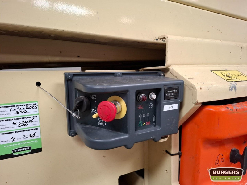 JLG 3246ES - Škarjasta dvižna ploščad: slika 5 JLG 3246ES - Škarjasta dvižna ploščad: slika 5